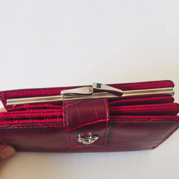 Mundi Red Faux Crocodile Embossed Wallet with Coin Change Compartment - Picture 3 of 6